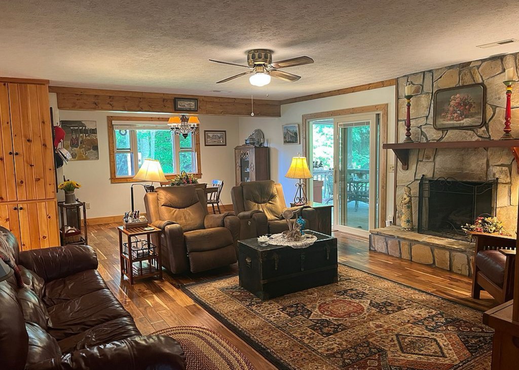 417564 Murphy Residential