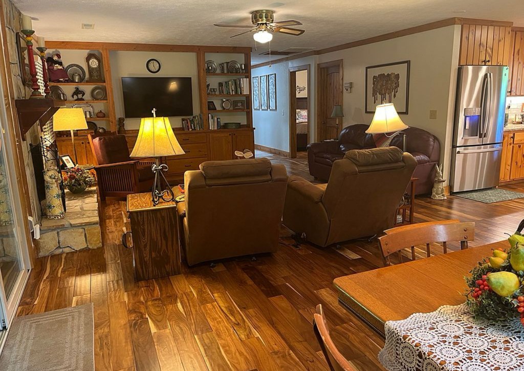 417564 Murphy Residential