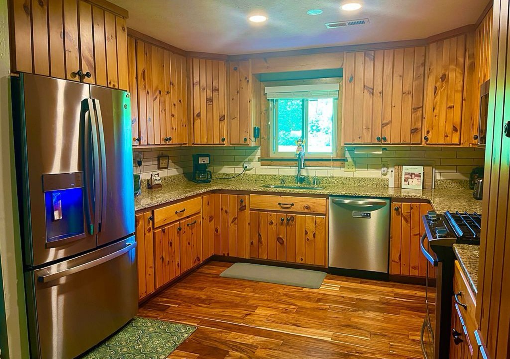 417564 Murphy Residential
