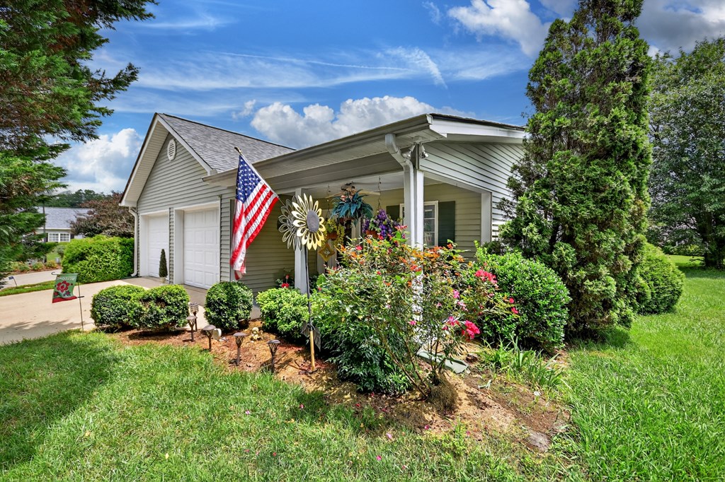 417570 Blue Ridge Residential