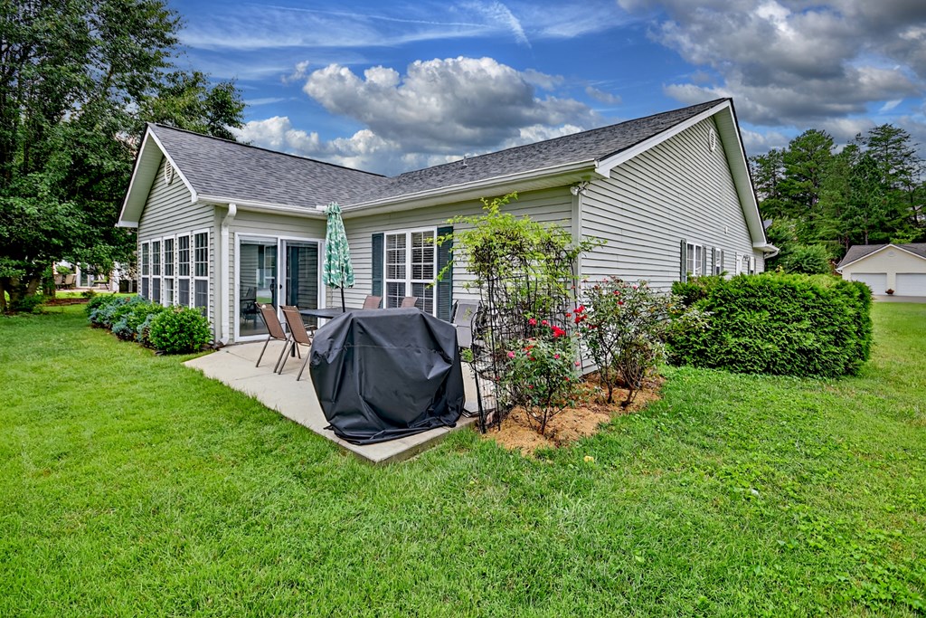 417570 Blue Ridge Residential