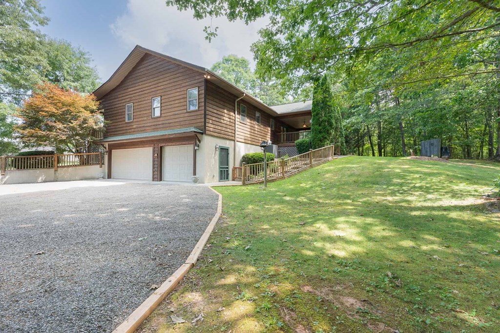 417582 Murphy Residential