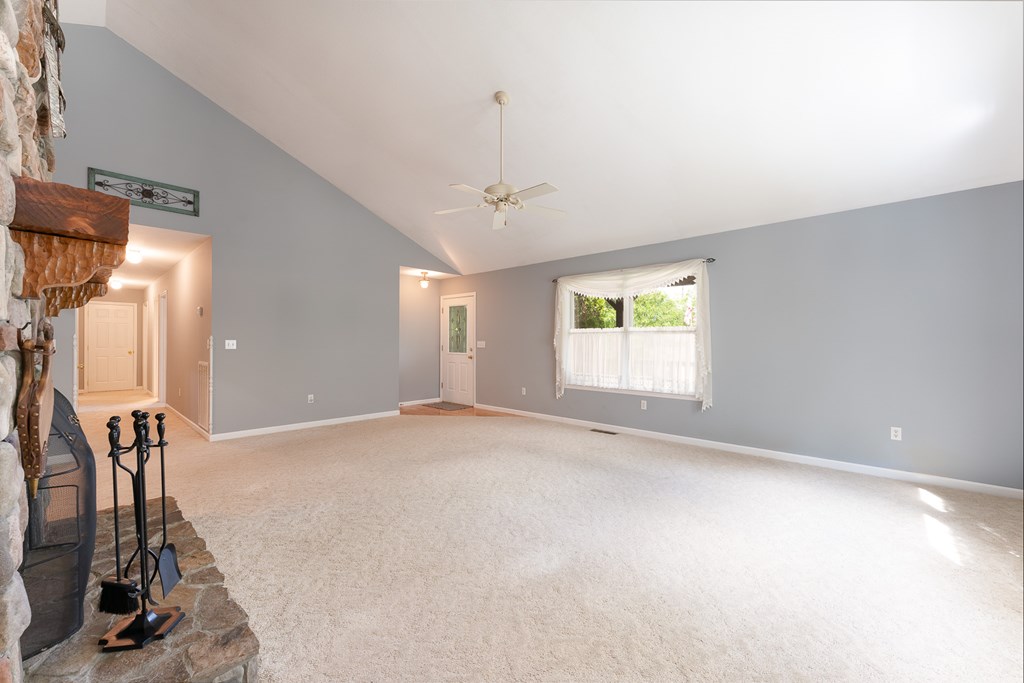 417582 Murphy Residential