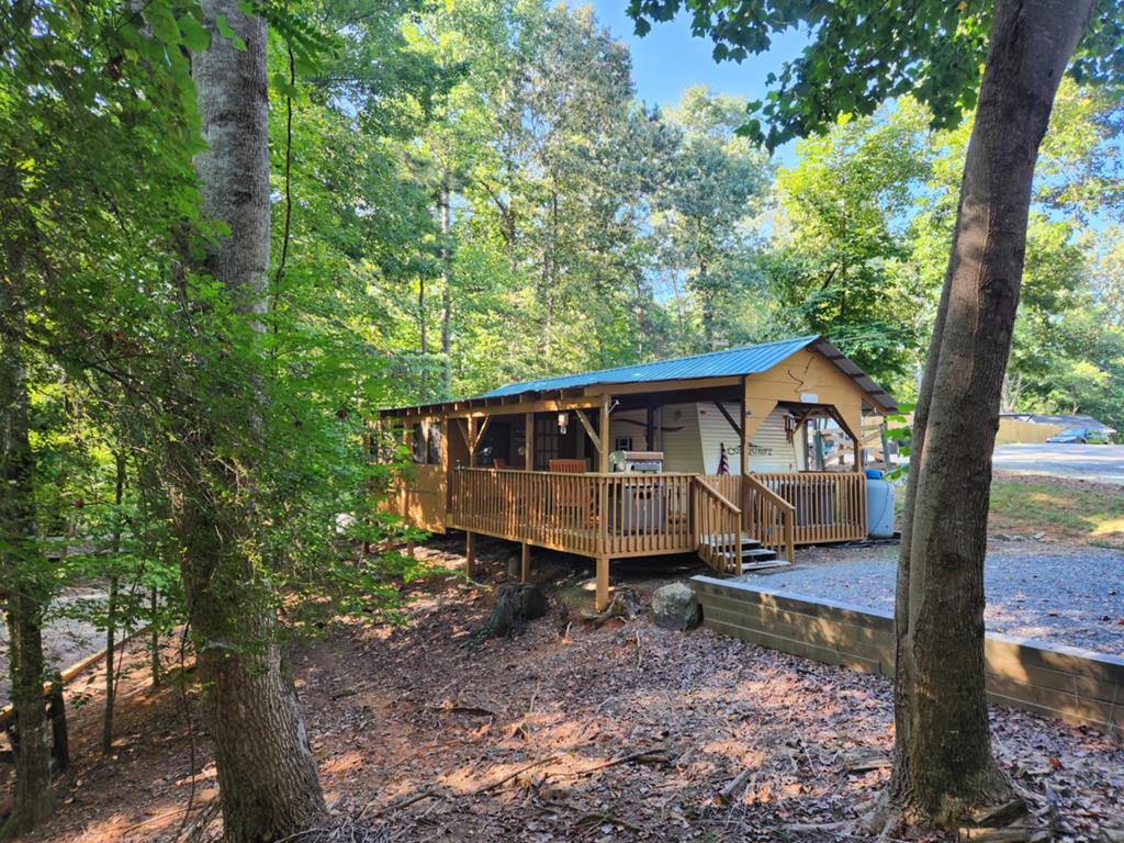 417586 Ellijay 