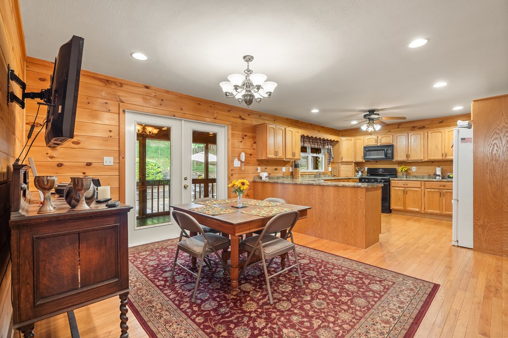 417591 Morganton Residential