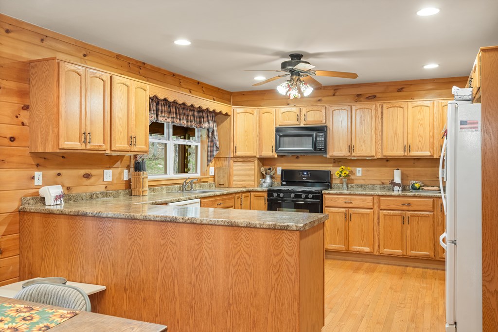 417591 Morganton Residential