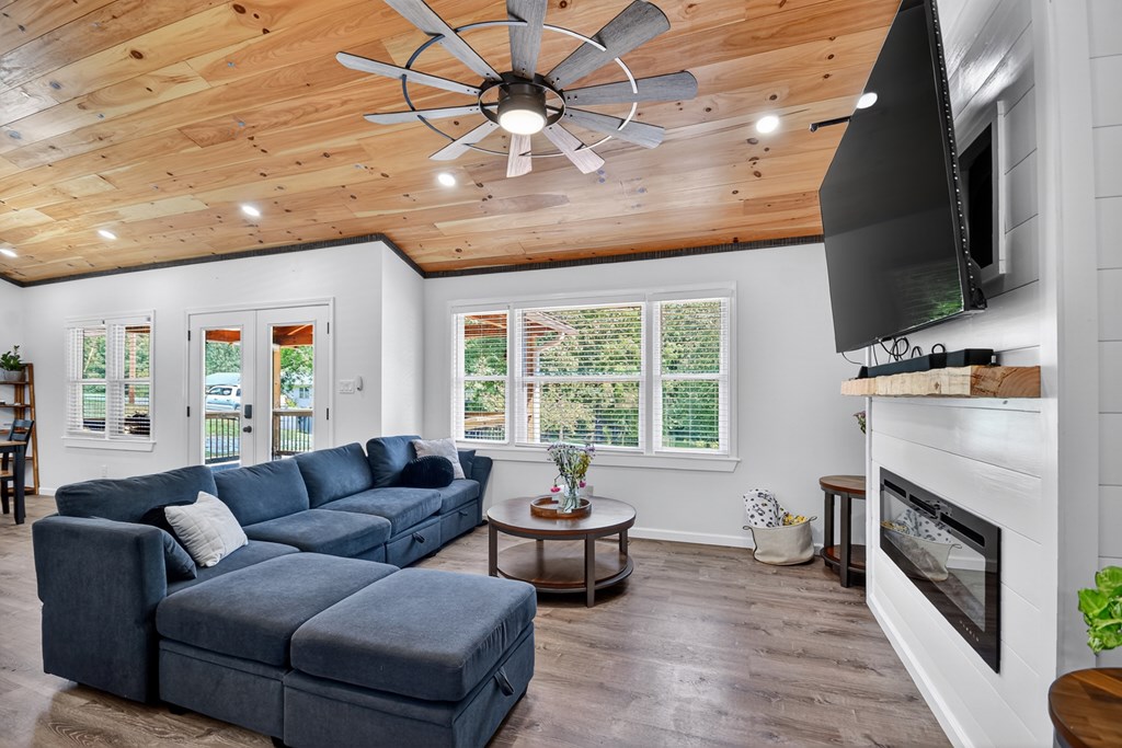 417606 Epworth Residential