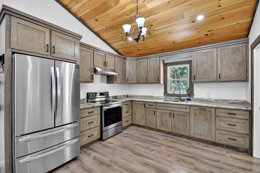 417606 Epworth Residential