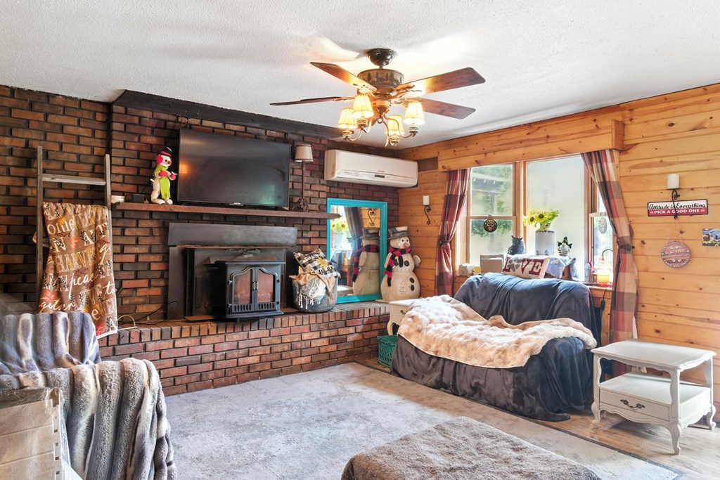 417610 Ellijay Residential