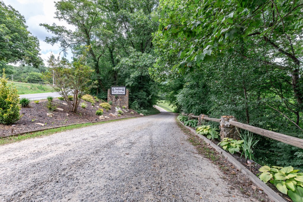 417614 Murphy Land