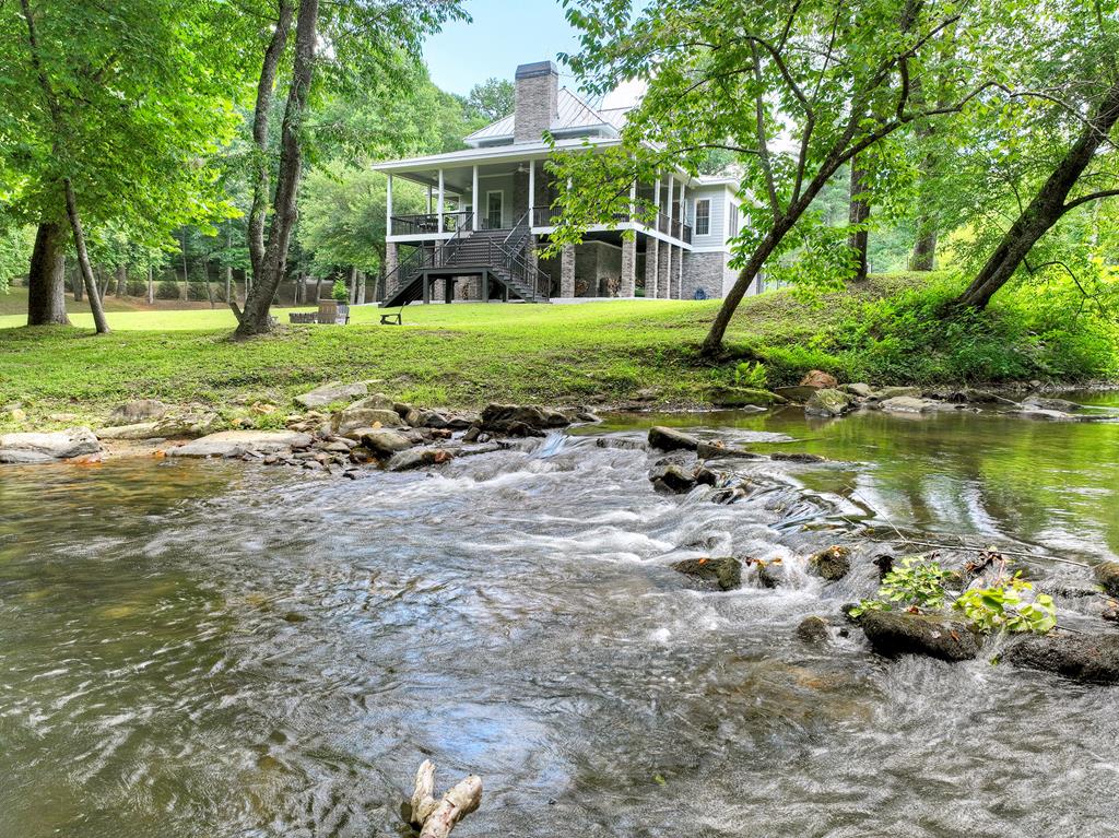 417647 Blue Ridge 