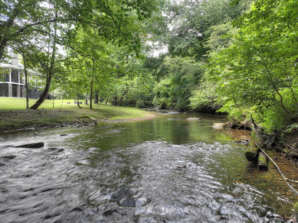 417647 Blue Ridge Residential