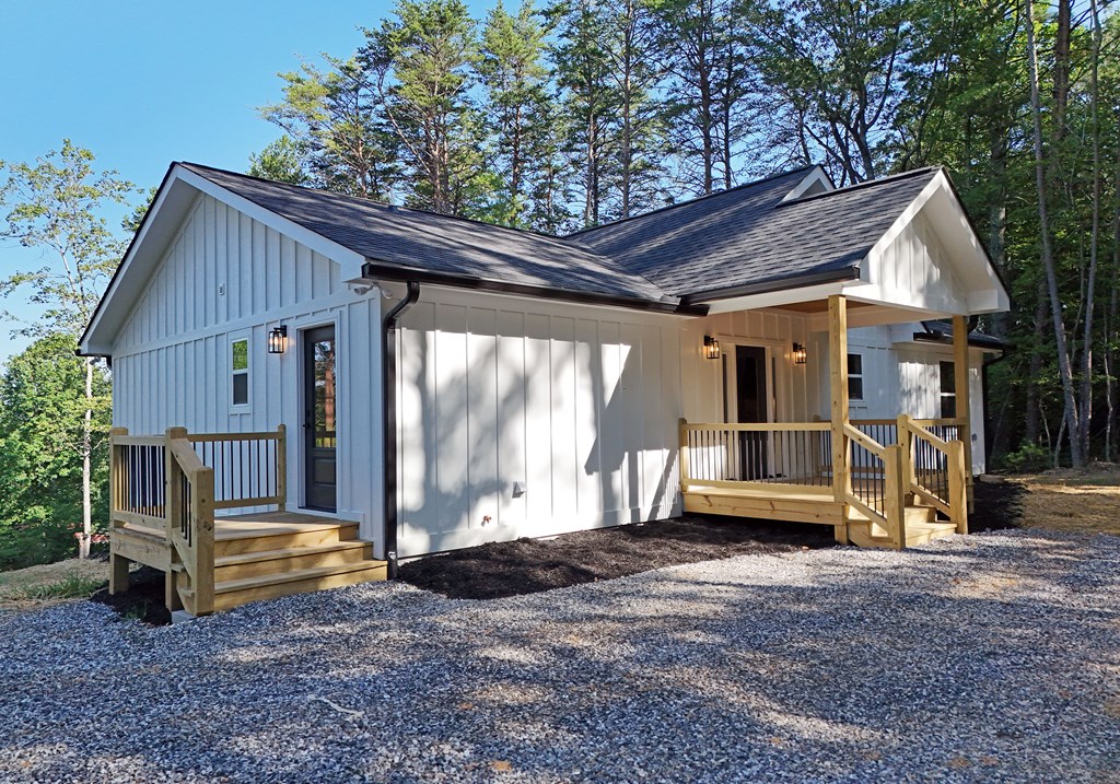 417666 Blairsville Residential