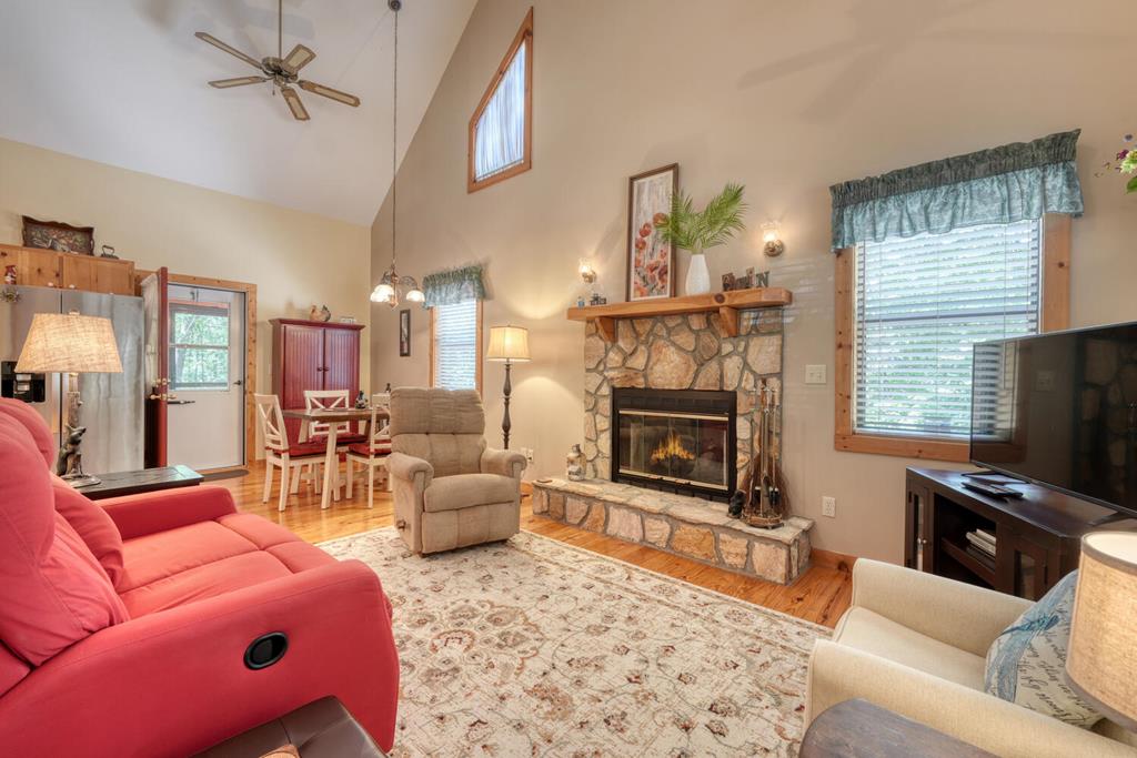 417667 Blairsville Residential