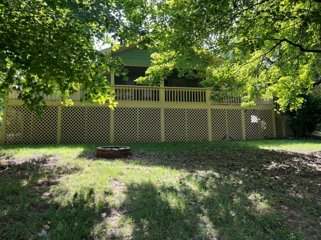 417707 Hayesville Residential