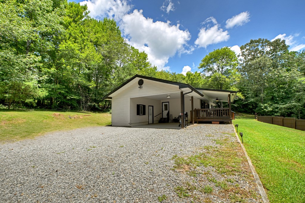 417709 Blue Ridge Residential