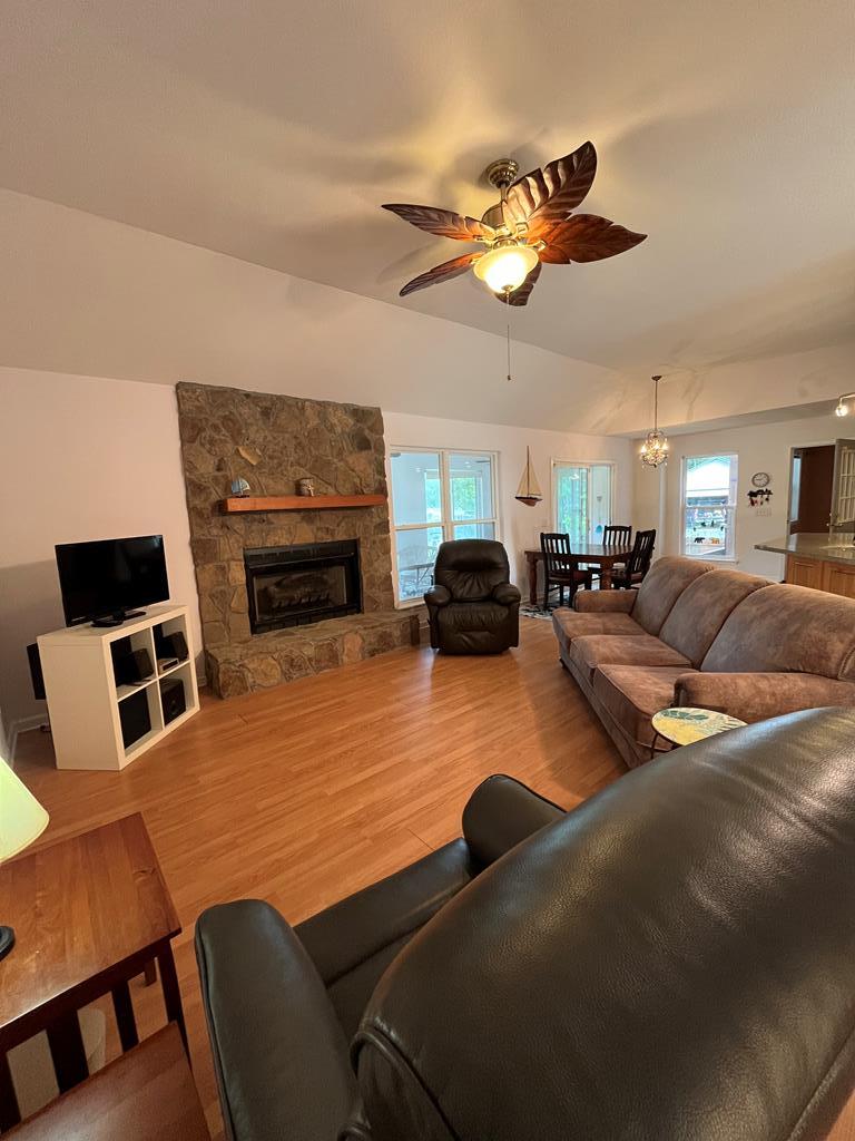 417712 Blairsville Residential