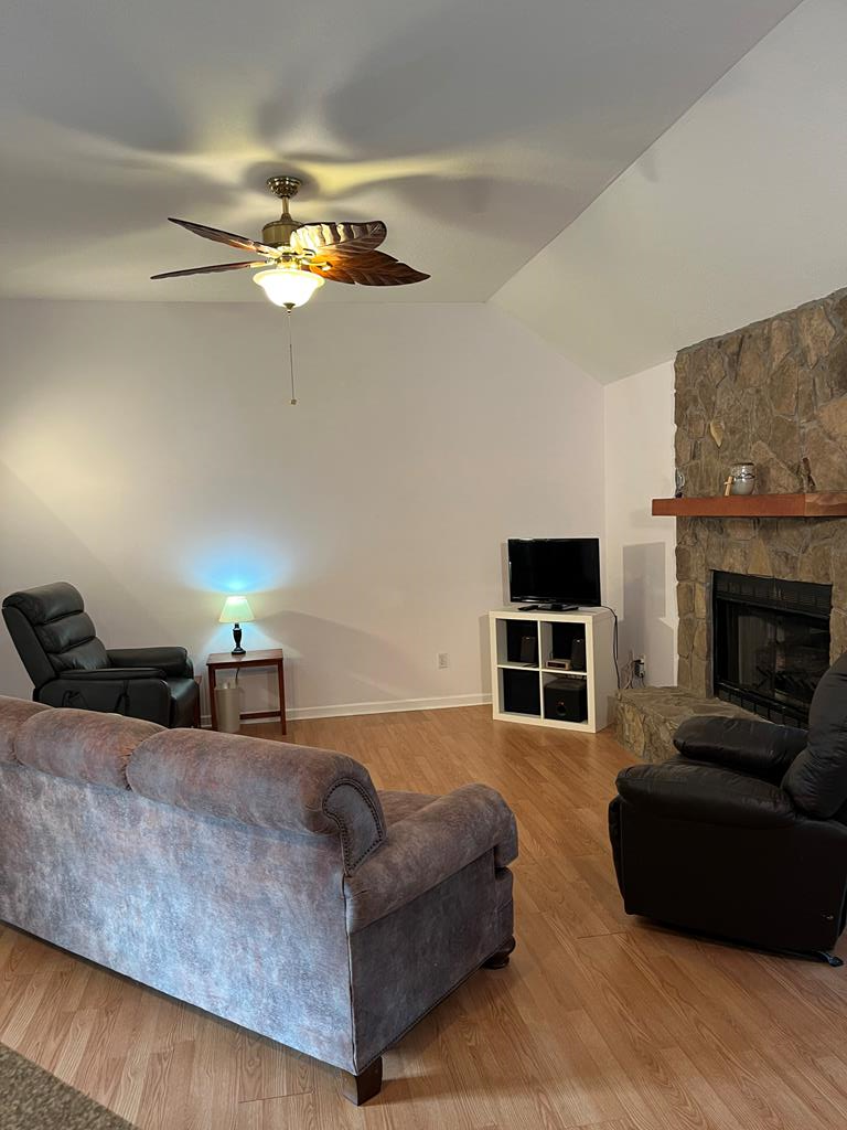417712 Blairsville Residential