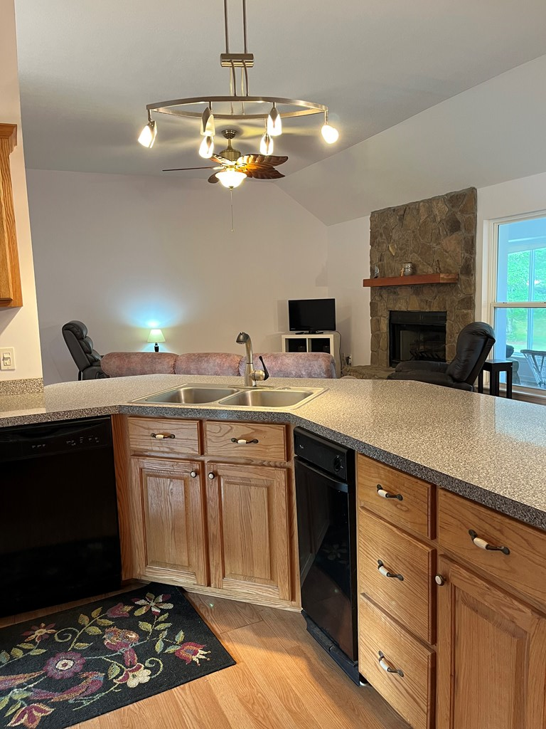 417712 Blairsville Residential