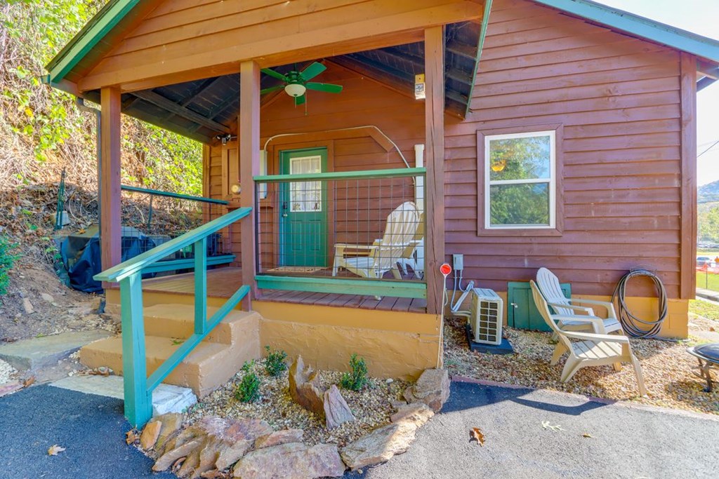 417715 Murphy Residential