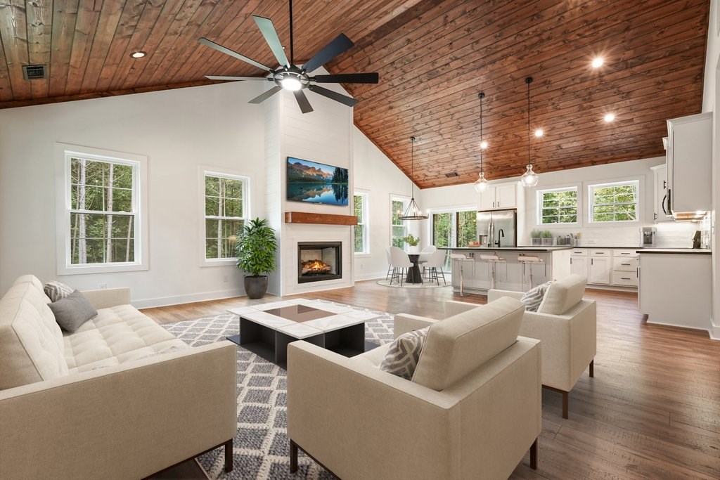 417717 Talking Rock Residential