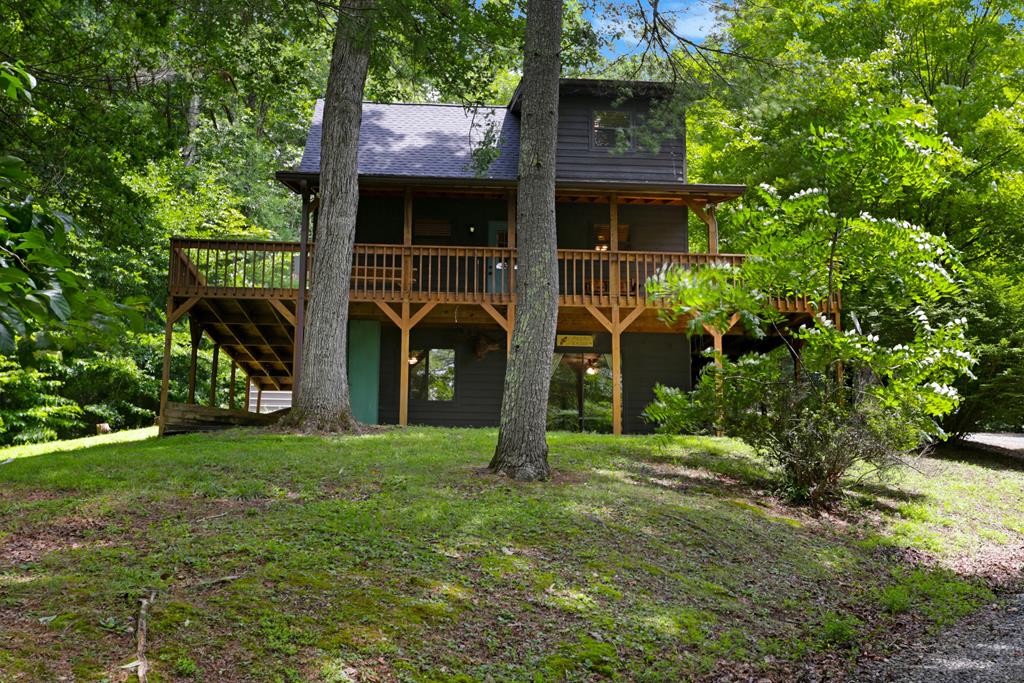 417718 Hayesville 