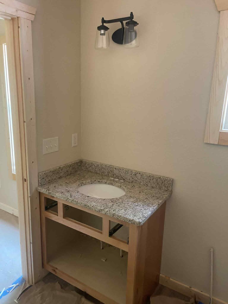 417727 Murphy Residential