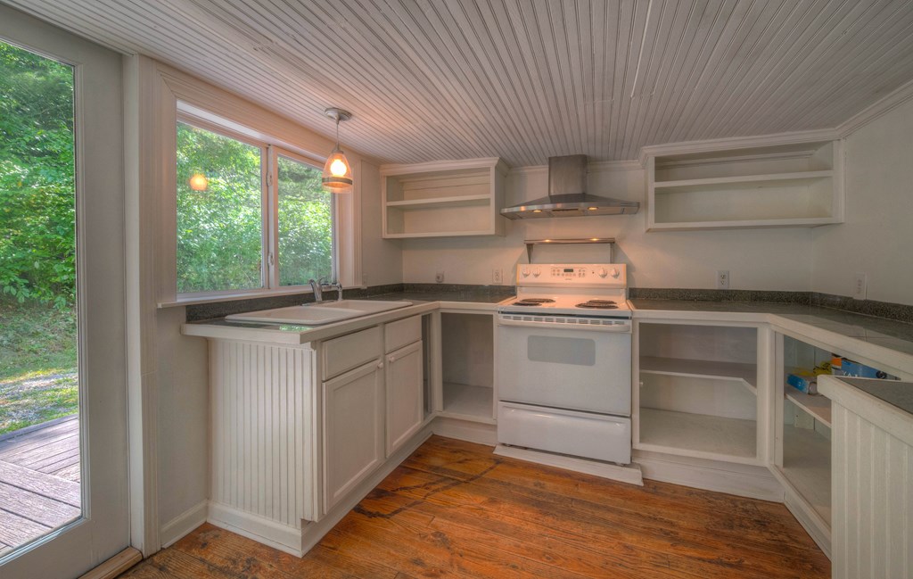 417777 Andrews Residential