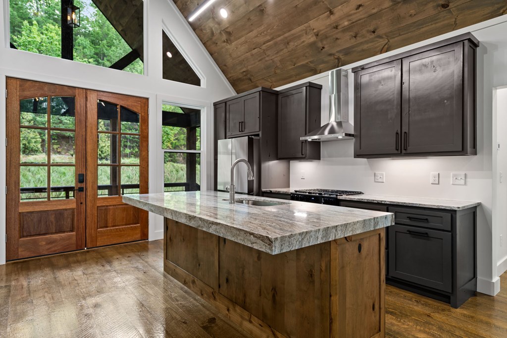417781 Morganton Residential