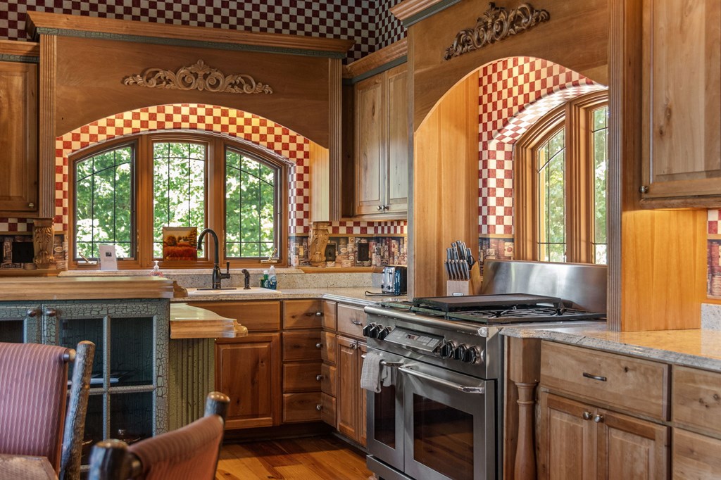 417786 Morganton Residential