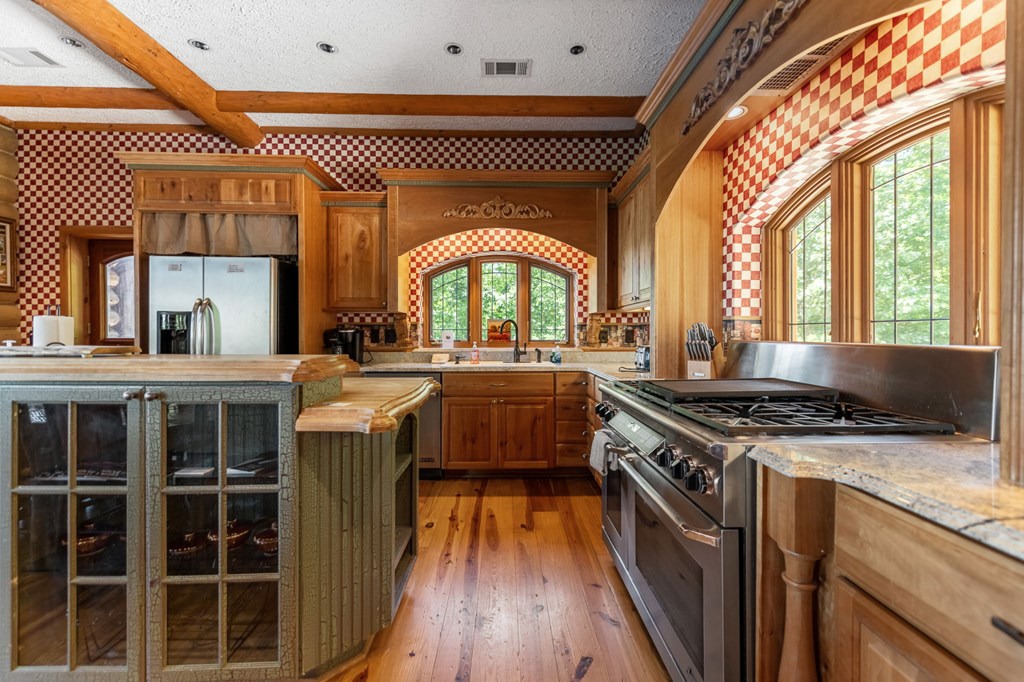 417786 Morganton Residential