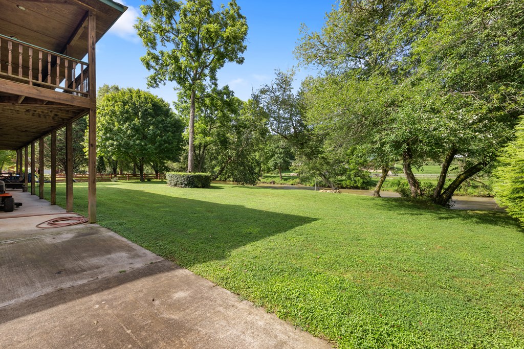 417794 Hayesville Residential