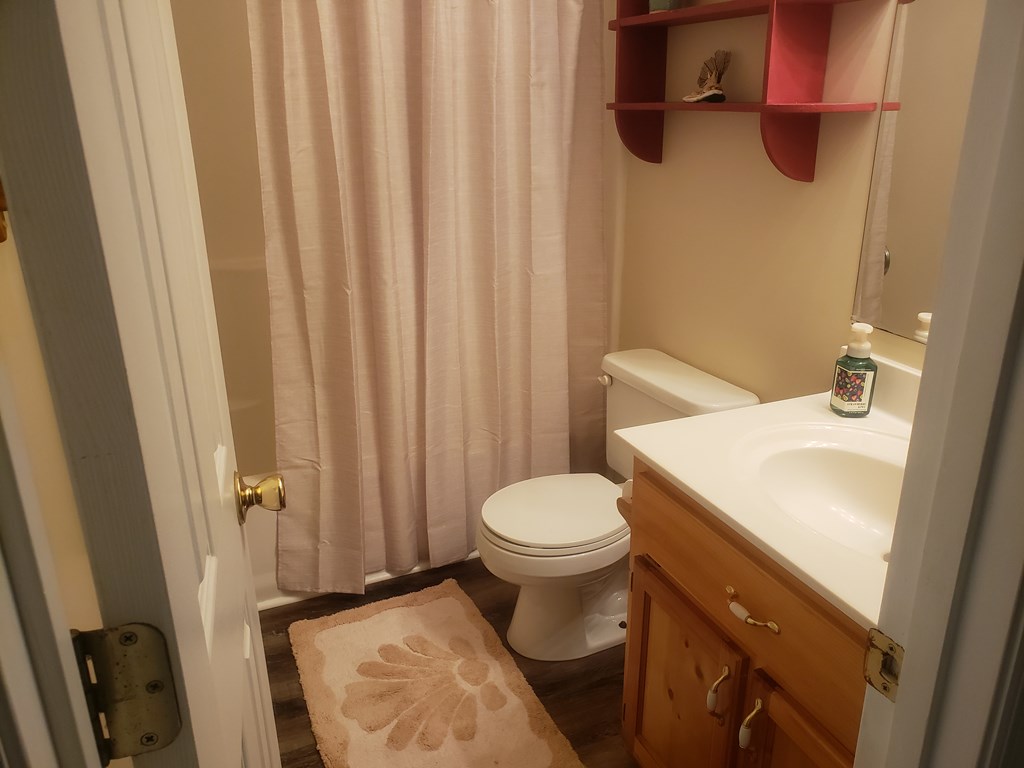 417816 Hayesville Residential