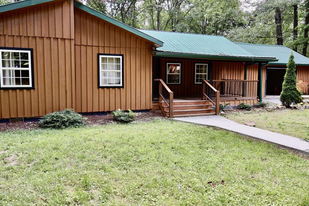 417833 McCaysville Residential
