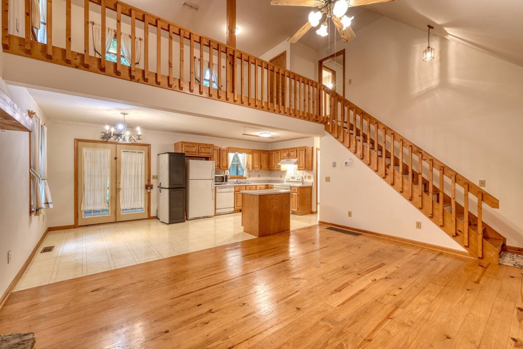 417835 Blairsville Residential