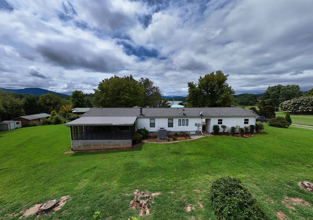 417863 Hiawassee Residential