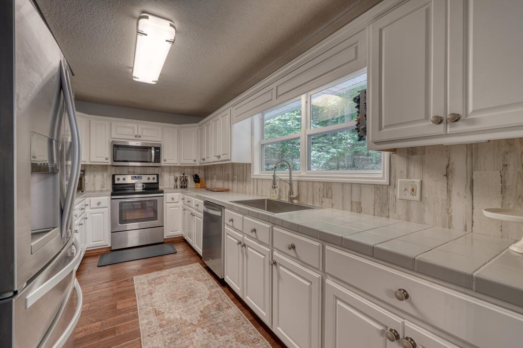 417878 Blairsville Residential