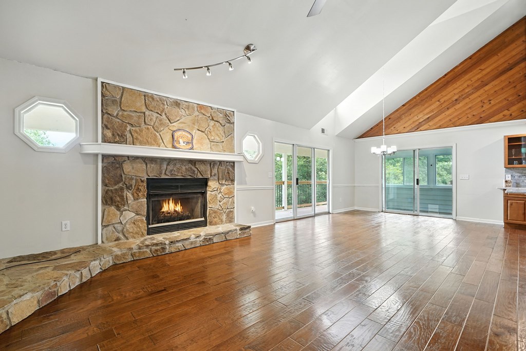 417884 Blairsville Residential