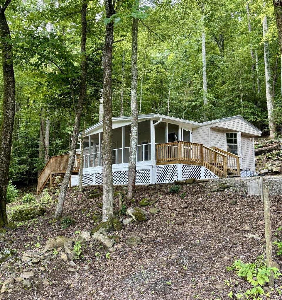 417900 Hiawassee 