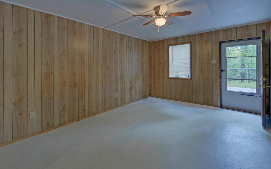 417917 Hiawassee Residential