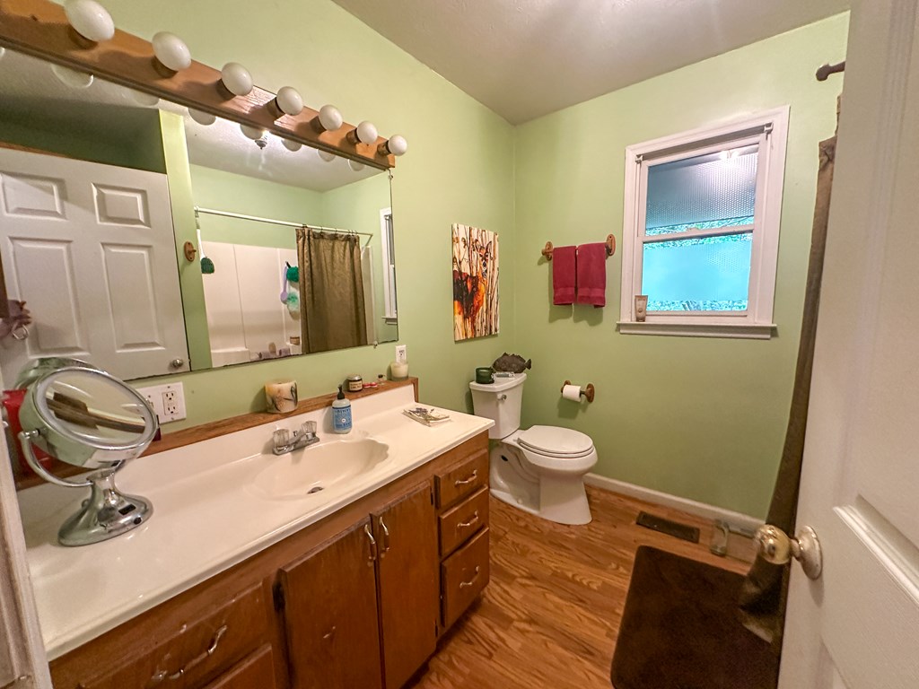 417932 Mineral Bluff Residential