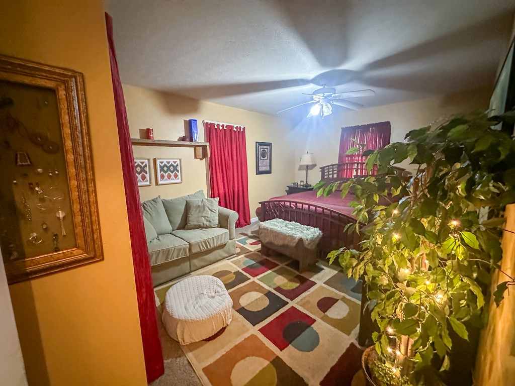 417932 Mineral Bluff Residential
