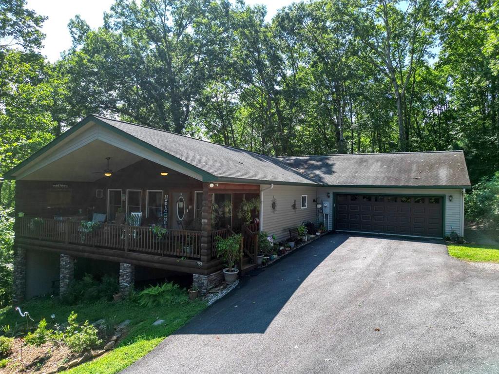 417947 Hiawassee 