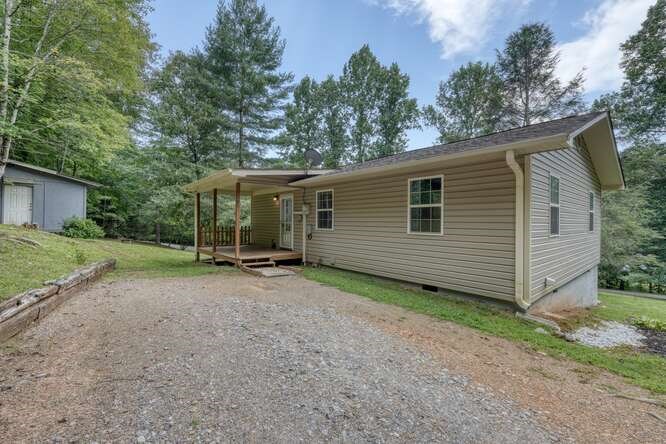 417973 Blairsville Residential