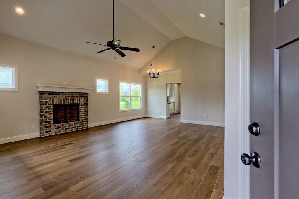 417990 Young Harris Residential
