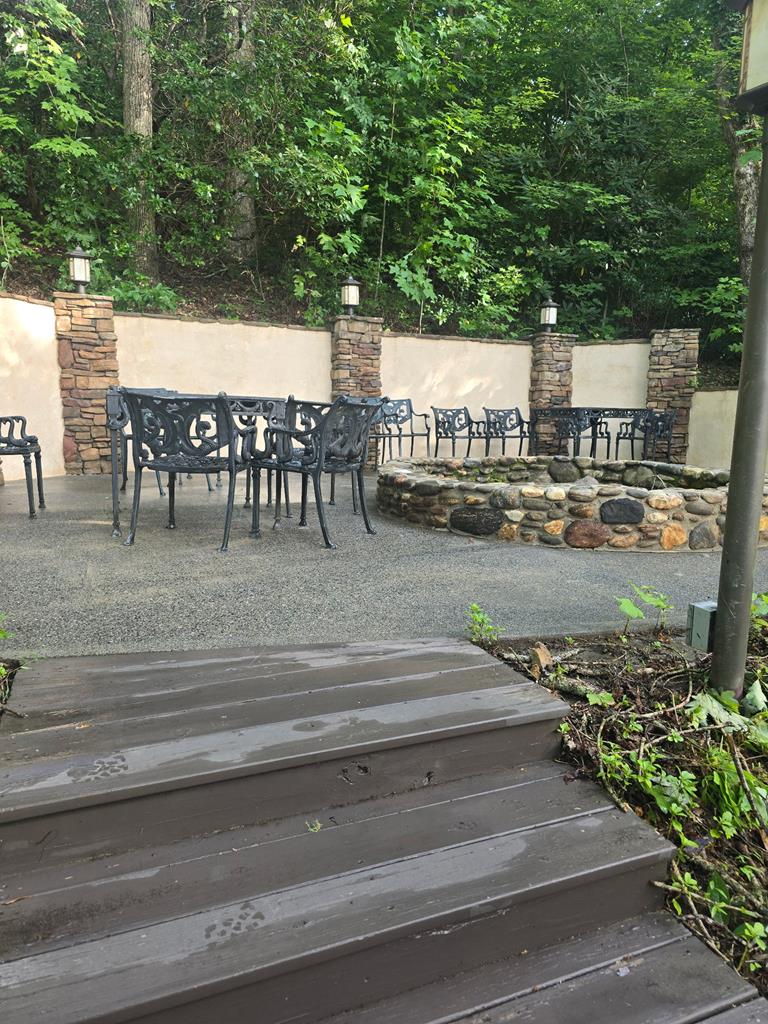 418009 Hayesville Residential