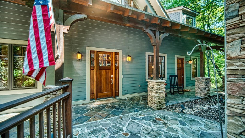 418009 Hayesville Residential