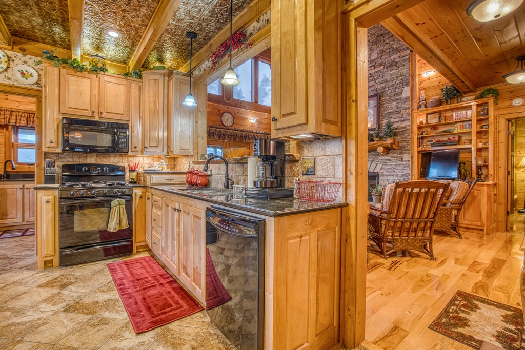 418020 Blue Ridge Residential
