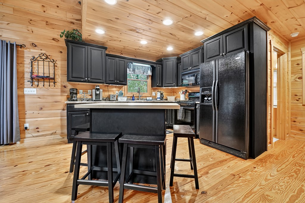 418021 Ellijay Residential