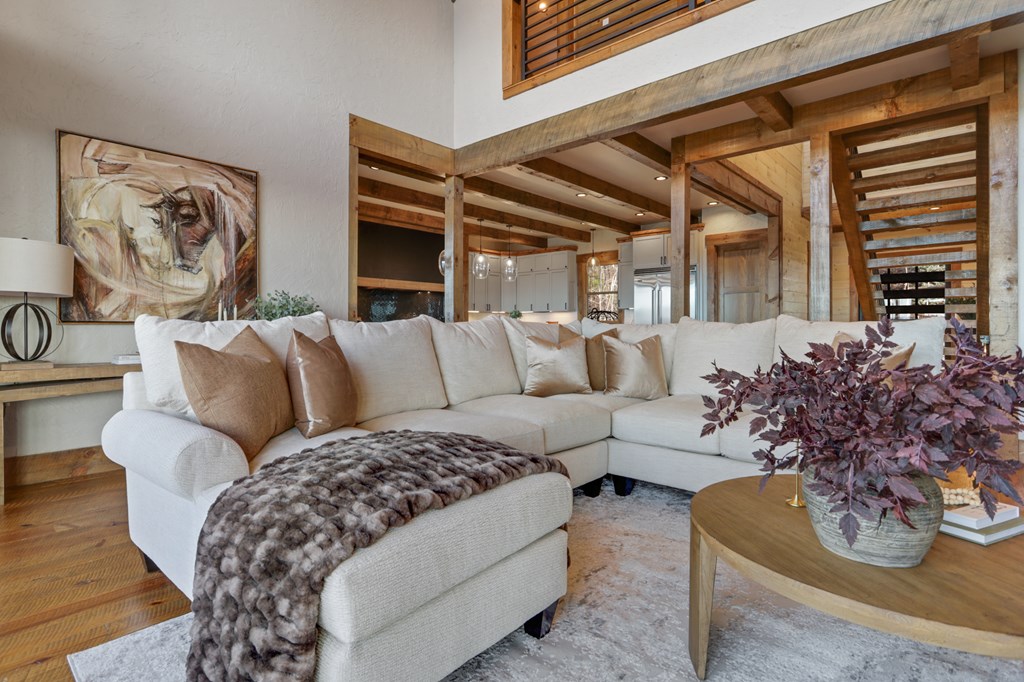 418030 Mineral Bluff Residential